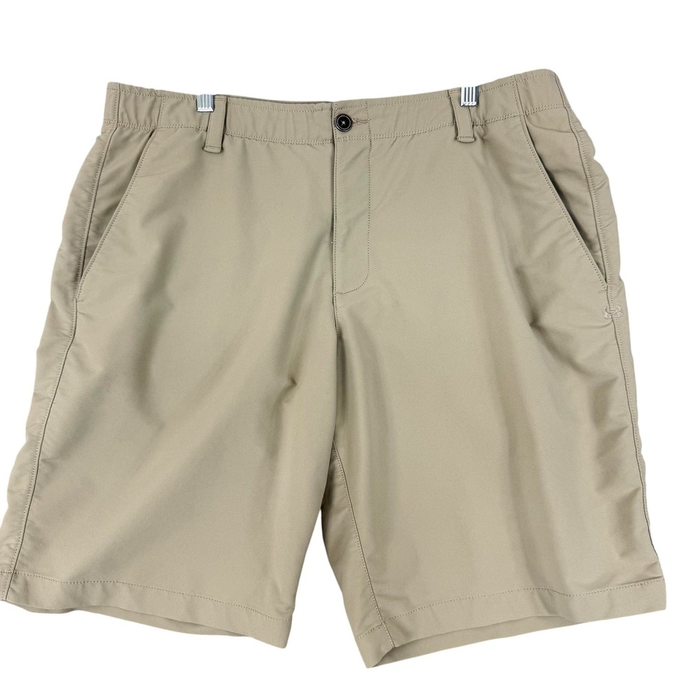Under‎ Armour Shorts Mens 40 Beige HeatGear Microfiber Golf Performance 40x10